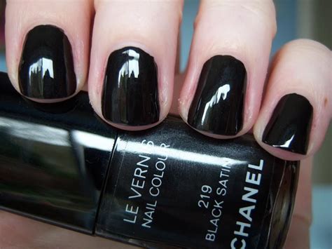 chanel vernis black satin|CHANEL.